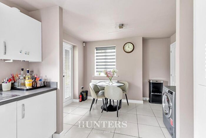 3 Bedroom Detached House For Sale In Mosedale Road, Middleton, Manchester, M24