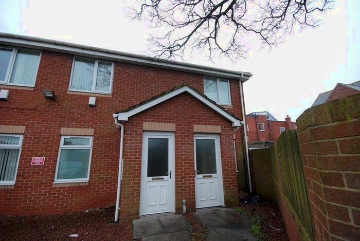 2 Bedroom Flat To Rent In Woodhorn Court, Ashington, NE63