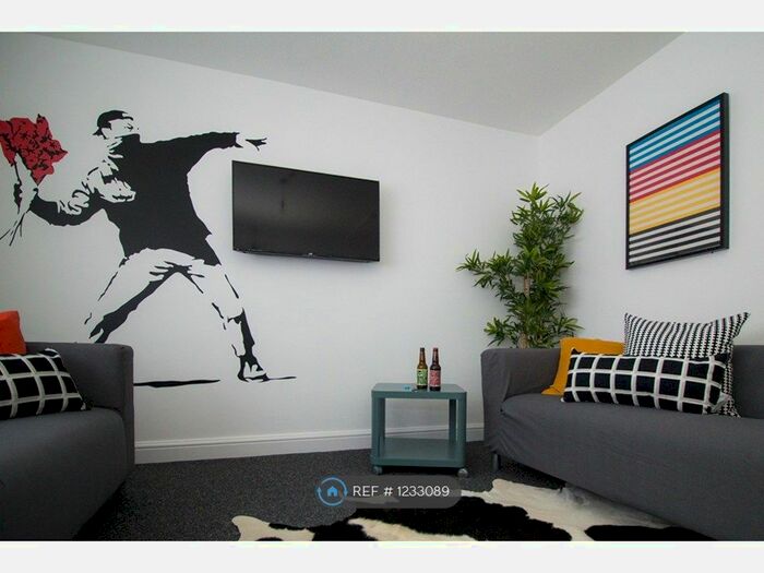 5 Bedroom Terraced House To Rent In J J Thomson Mews, Manchester M14