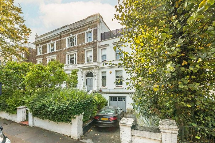 2 Bedroom Flat To Rent In Hilldrop Road, London, N7