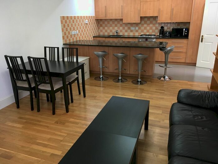 2 Bedroom Flat To Rent In Very Near Grange Park Area, Ealing Broadway South, W5