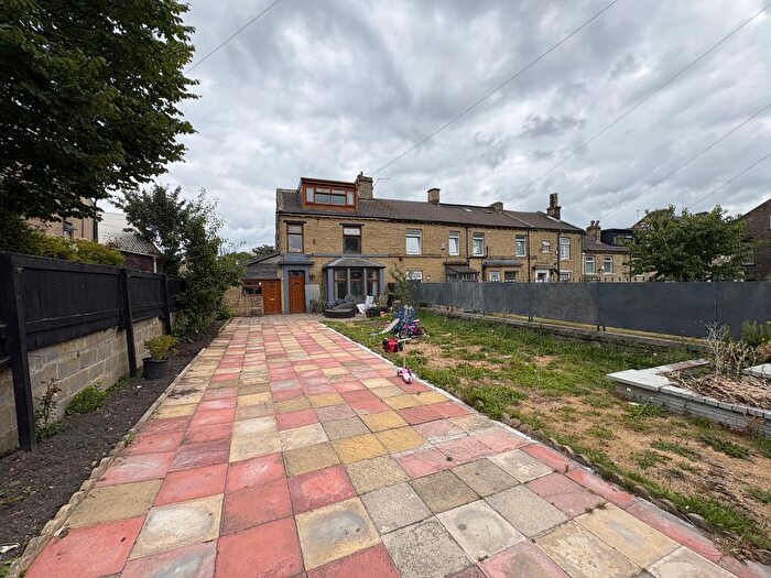 5 Bedroom Terraced House For Sale In Lower Rushton Road, Bradford, BD3