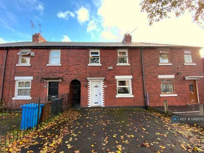 3 Bedroom Terraced House To Rent In Polefield Circle, Prestwich, Manchester, M25
