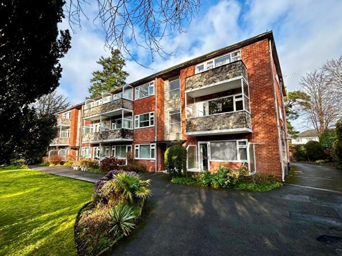 2 Bedroom Apartment For Sale In Marlborough Road, Westbourne, BH4