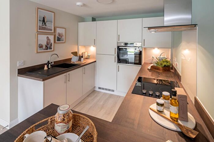 1 Bedroom Flat To Rent In Mill Road, Dunton Green, Sevenoaks, TN13