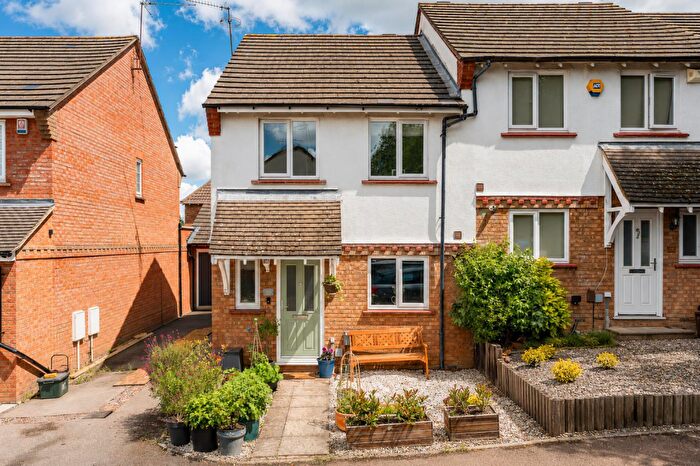 3 Bedroom Semi-Detached House For Sale In Primrose Drive, Hertford, SG13