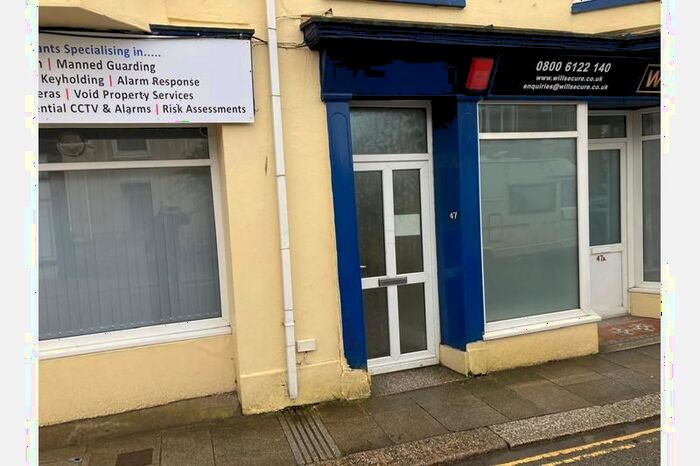 1 Bedroom Flat To Rent In St. Martins Close, Tregurthen Road, Camborne, TR14