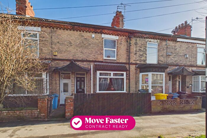 3 Bedroom Terraced House For Sale In Albert Avenue, Anlaby Road, Hull, HU3
