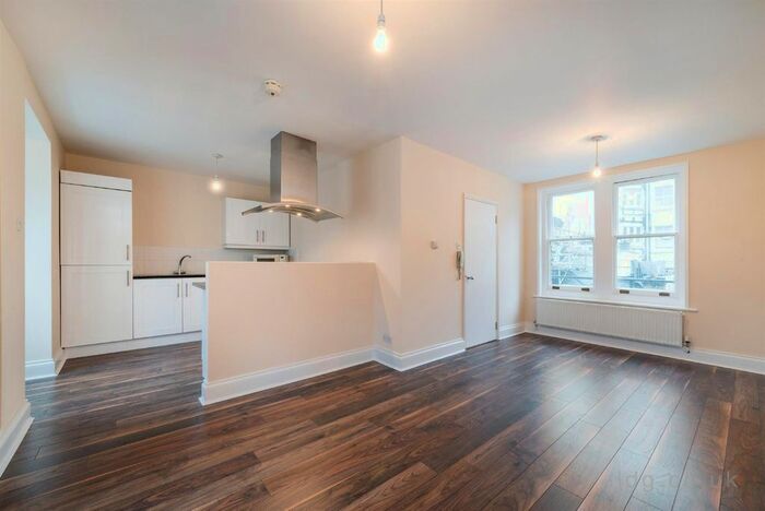 2 Bedroom Flat To Rent In Jermyn Street, Mayfair, SW1Y