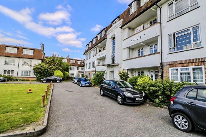 1 Bedroom Flat To Rent In Morden, London, SM4