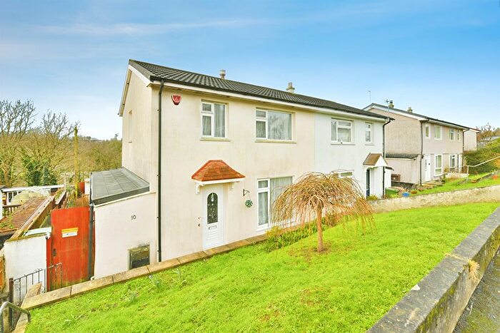 3 Bedroom Semi Detached House For Sale In Montacute Avenue, Plymouth, PL5