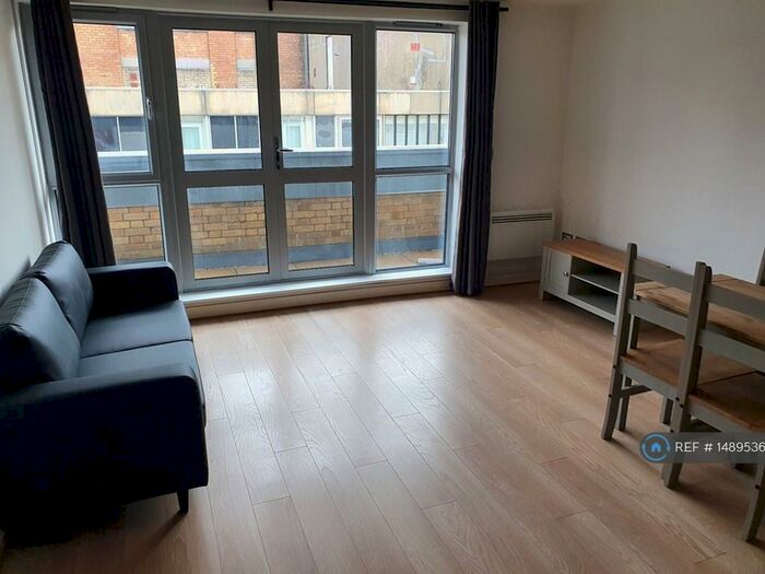 2 Bedroom Flat To Rent In Marsh Street, Bristol, BS1