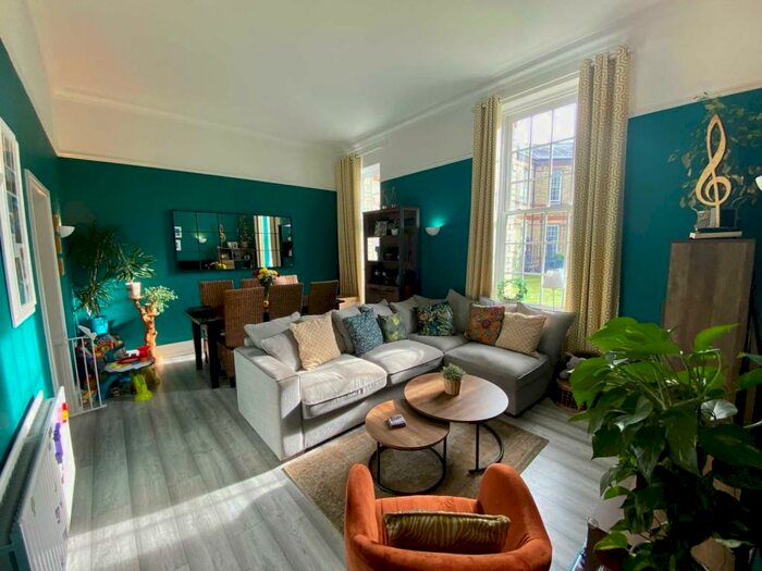 2 Bedroom Apartment To Rent In Horton Crescent, Epsom, KT19