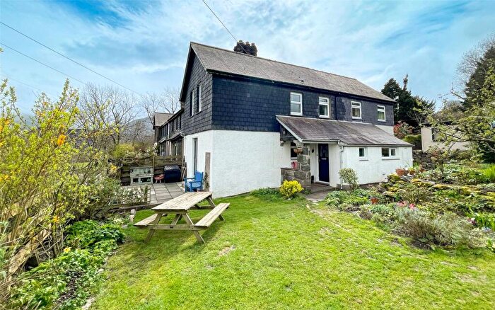 4 Bedroom End Of Terrace House For Sale In Bryn Geraint, St. Anns Bethesda, Bangor, Gwynedd, LL57