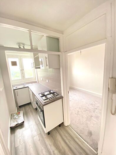 2 Bedroom Apartment To Rent In Banister House, Homerton High Street, Hackney Central, Clapton, London, E9