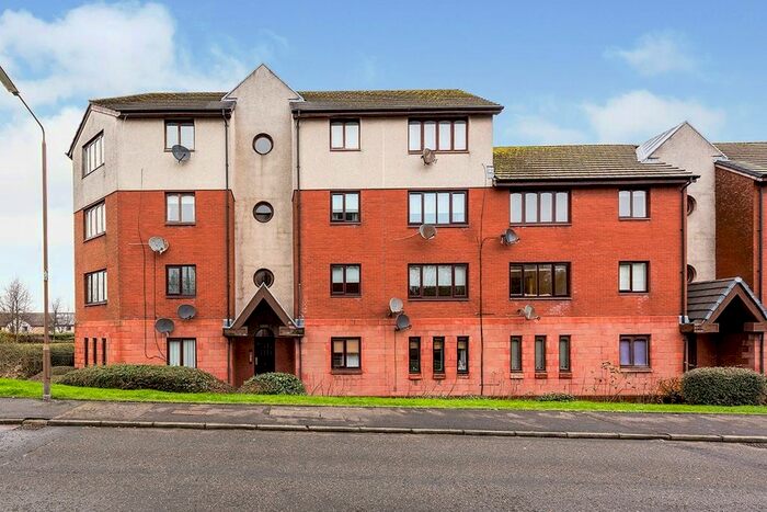 2 Bedroom Flat To Rent In Bairns Ford Court, Falkirk, FK2