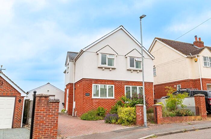 3 Bedroom Detached House For Sale In Garden Fields, Stebbing, Dunmow, Essex, CM6