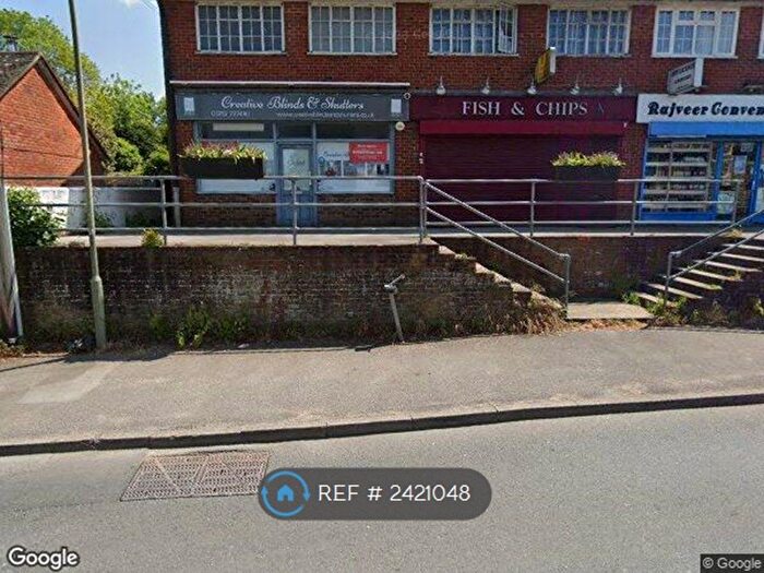 2 Bedroom Flat To Rent In The Street, Wrecclesham, GU10