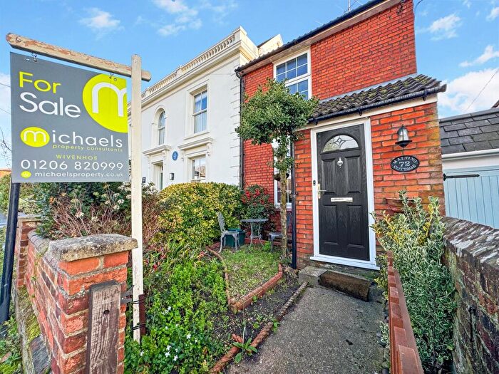 2 Bedroom Cottage For Sale In High Street, Wivenhoe, Colchester, CO7