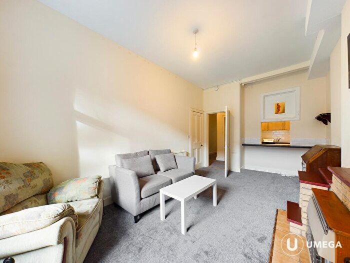 2 Bedroom Apartment To Rent In Downfield Place, Dalry, Edinburgh, EH11