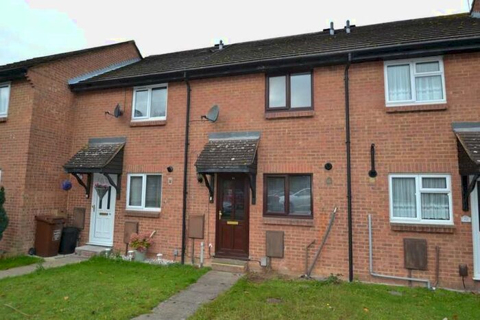 2 Bedroom Terraced House To Rent In Brenzett Close, Chatham, ME5