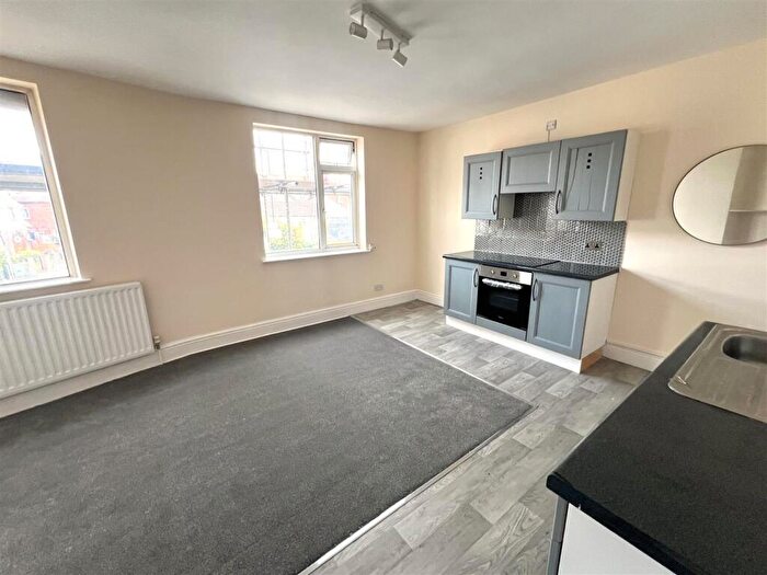 1 Bedroom Flat To Rent In Queens Road, Nuneaton, CV11