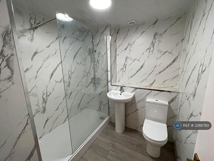 1 Bedroom Flat To Rent In Trinity House, Aberdeen, AB11