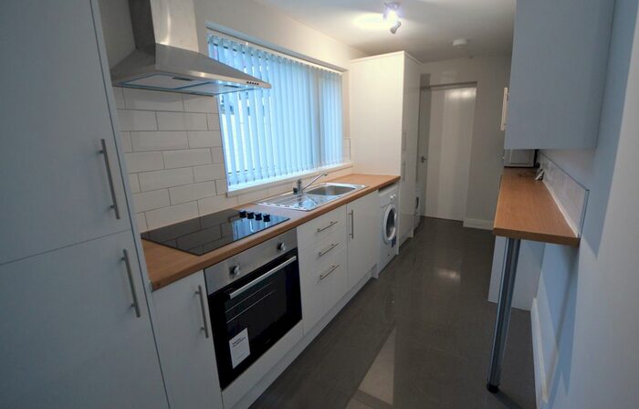 3 Bedroom Terraced House To Rent In Teak Street, Middlesbrough, TS1
