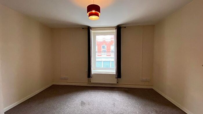 2 Bedroom Flat To Rent In High Street, Merthyr Tydfil, CF47