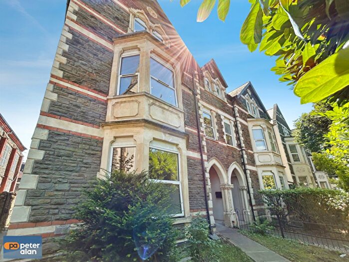 2 Bedroom Flat For Sale In Cowbridge Road East, Cardiff, CF11