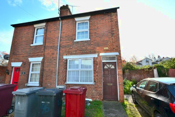 4 Bedroom Semi-Detached House To Rent In Eldon Terrace, Reading, RG1