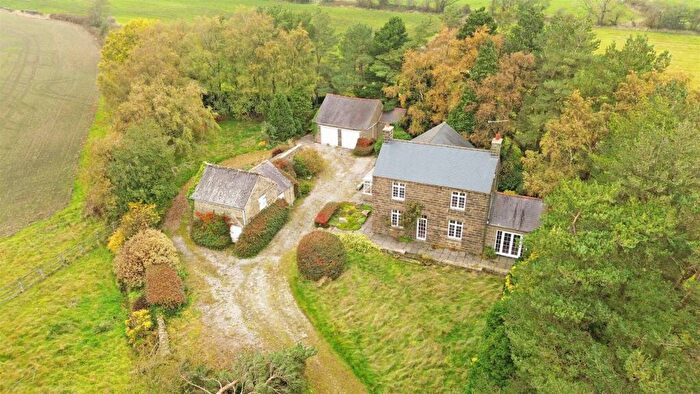 3 Bedroom Detached House For Sale In Windermere, Bath Lane, Ashover, S45