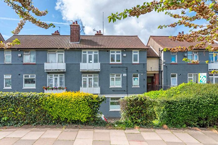 3 Bedroom Flat For Sale In Harrow Road, Wembley, HA9