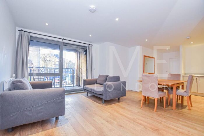 2 Bedroom Flat To Rent In Palm House, Sancroft Street, Vauxhall, SE11