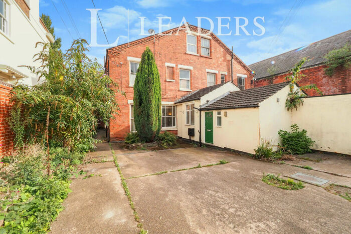 2 Bedroom Apartment To Rent In Villa Road, NG3