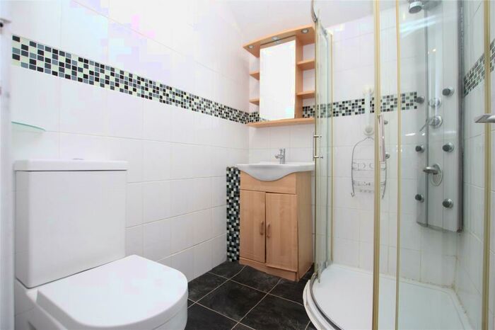 1 Bedroom Apartment To Rent In South Street, Tarring, Worthing, West Sussex, BN14