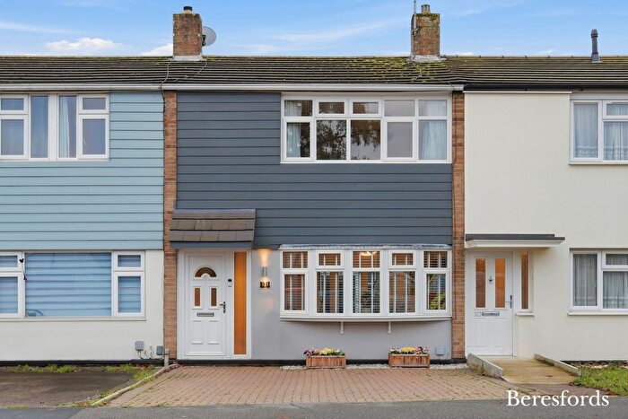 2 Bedroom Terraced House For Sale In Great Knightleys, Basildon, SS15