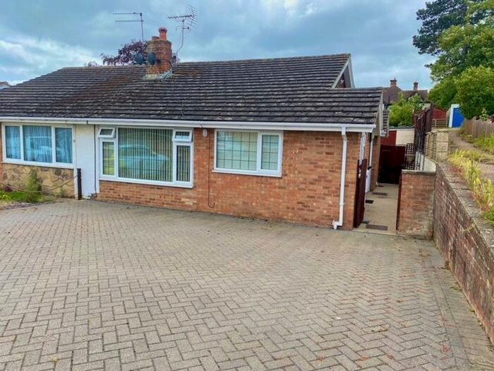 2 Bedroom Bungalow To Rent In Sleigh Road, Sturry, Canterbury, CT2