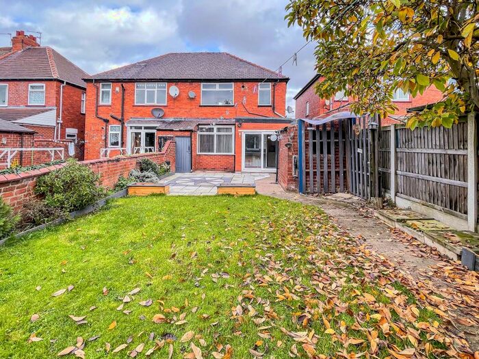 Houses for sale & to rent in DN2 4AX, Beckett Road, Wheatley Doncaster