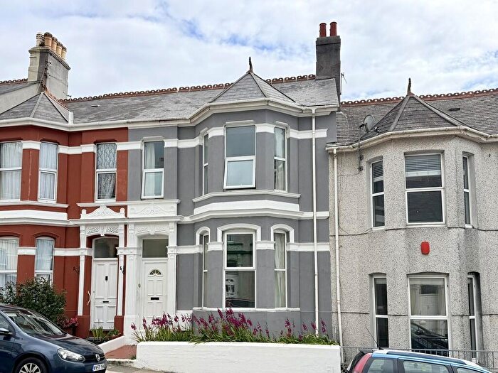 4 Bedroom Terraced House For Sale In Sea View Avenue, Lipson, Plymouth, PL4