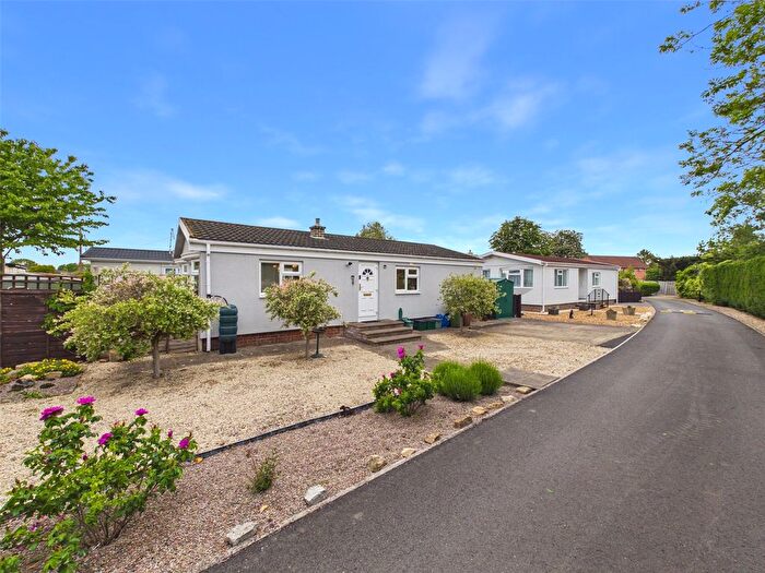 2 Bedroom Park Home For Sale In Harthurstfield Park, Fiddlers Green Lane, Cheltenham, Gloucestershire, GL51