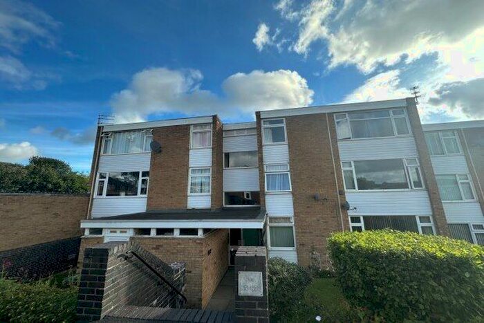 1 Bedroom Flat To Rent In Griffin Close, Loughborough, LE12