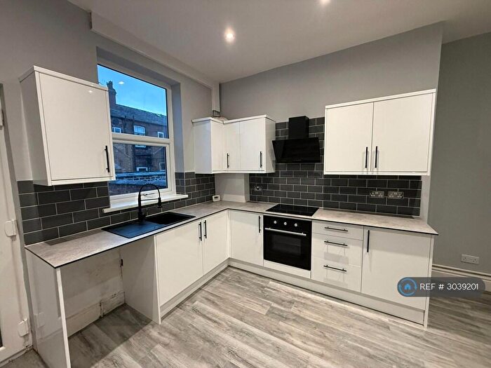 2 Bedroom Terraced House To Rent In Park Road, Manchester, M34