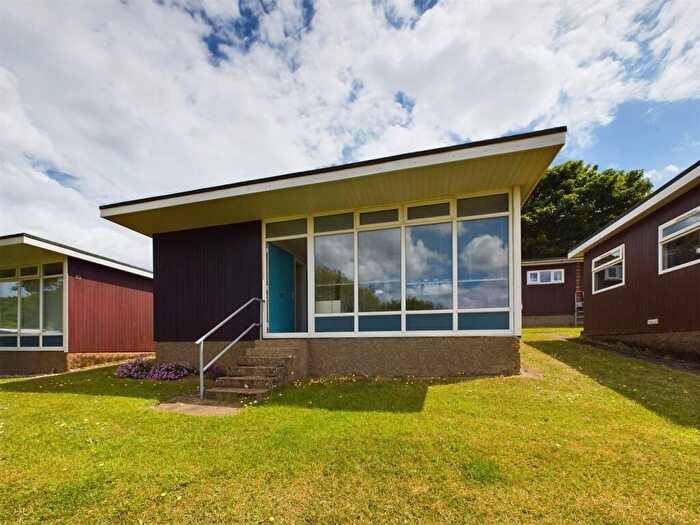 2 Bedroom Chalet For Sale In Overstrand Road, Cromer, NR27