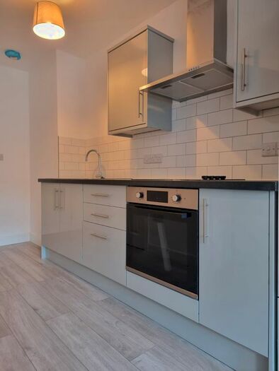 Studio To Rent In Cranley Road, Oxford, OX3