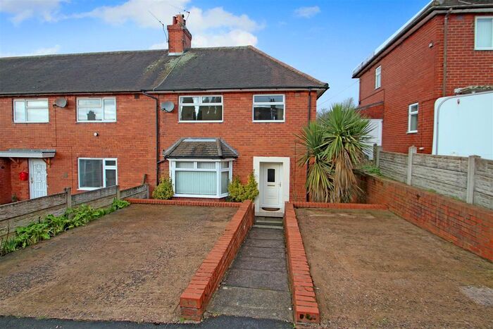 3 Bedroom Semi-Detached House To Rent In Rowley Avenue, Newcastle-Under-Lyme, ST5