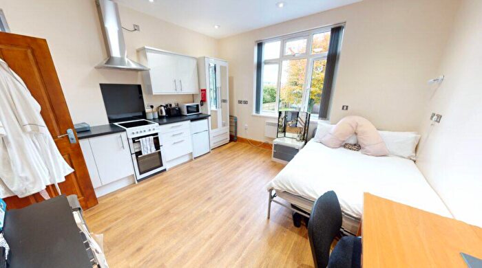 Studio To Rent In Raglan Road, Birmingham, B5