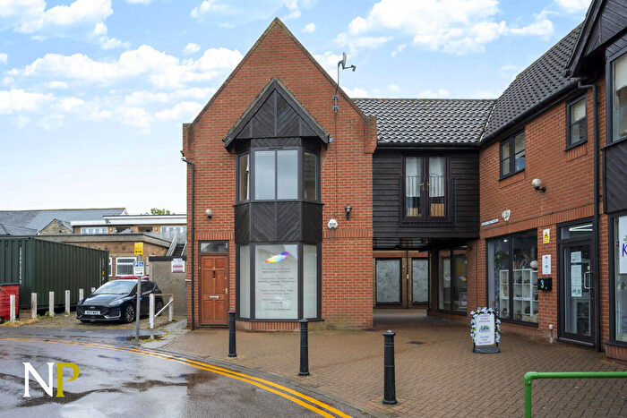 1 Bedroom Apartment To Rent In North Street Parade, Sudbury, CO10