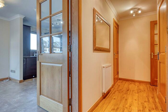 1 Bedroom Flat For Sale In Newabbey Road, Gartcosh, Glasgow, G69