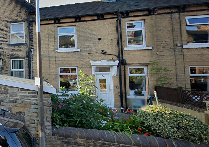 2 Bedroom Terraced House To Rent In Second Street, Low Moor, BD12